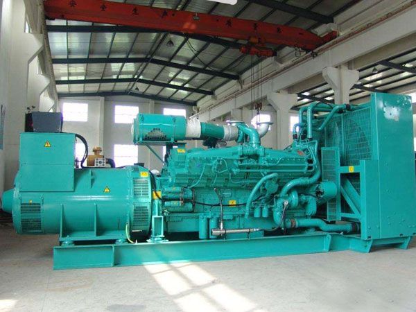 三角镇影响800KW发电机组油耗的因素有哪些？
